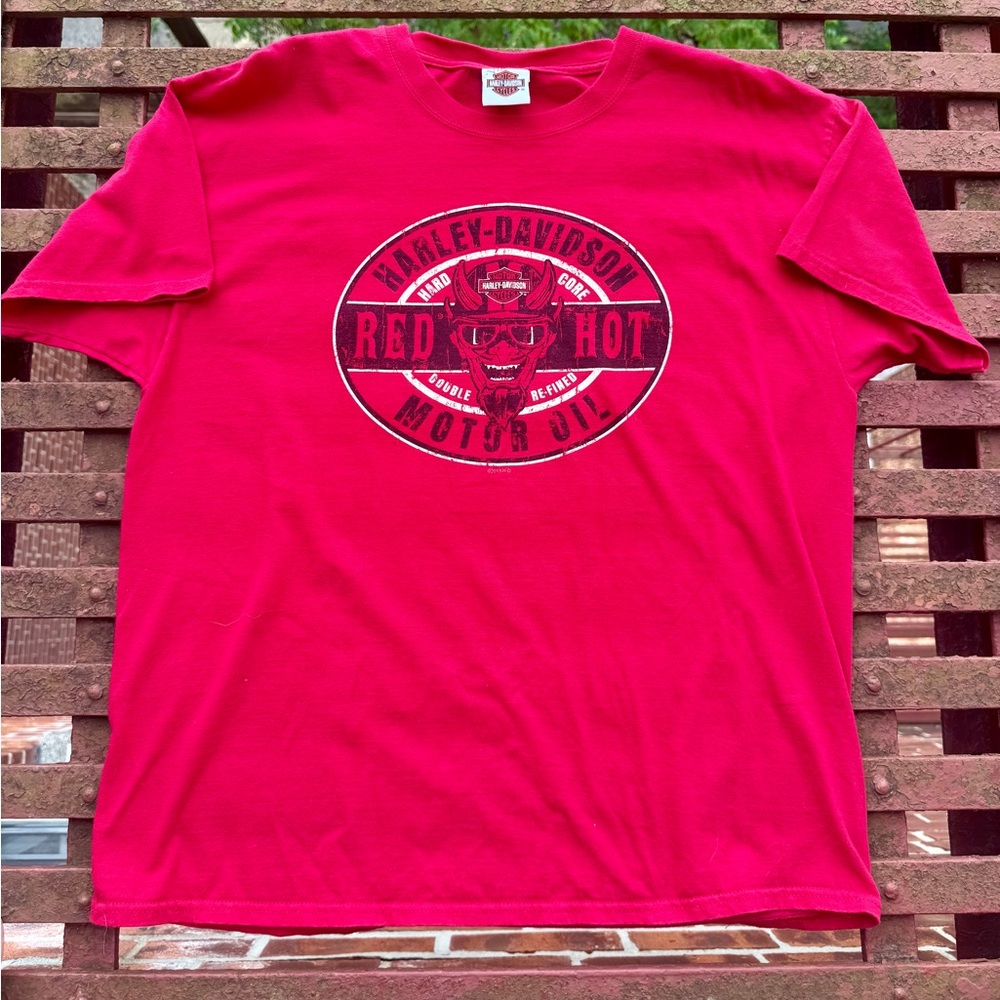 VINTAGE Y2K 2013 Harley Davidson “Red Hot” Tee
